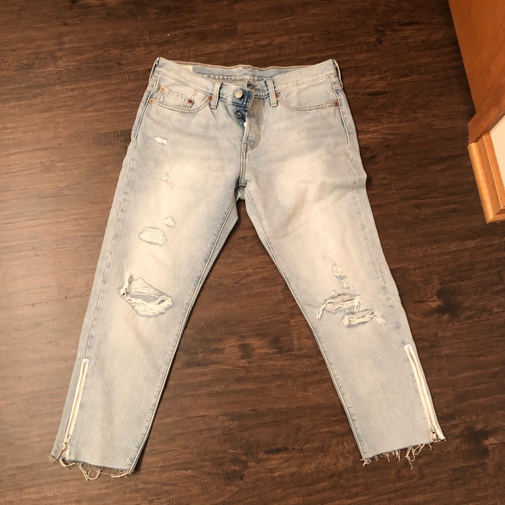 LEVI PART TIME LOVER CROPPED DENIM